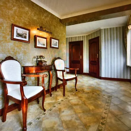 Villa Willa Z Kompleksem *